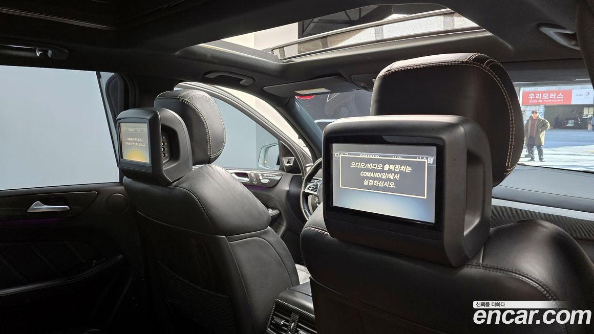 Mercedes-Benz GLE-Class 2016