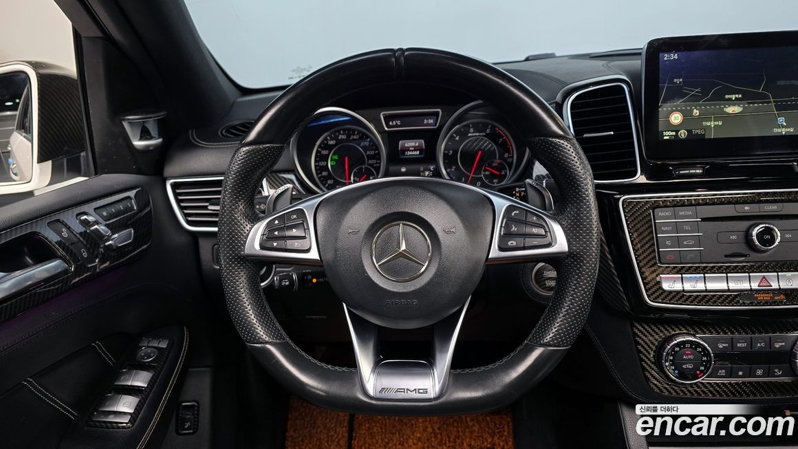Mercedes-Benz GLE-Class 2016