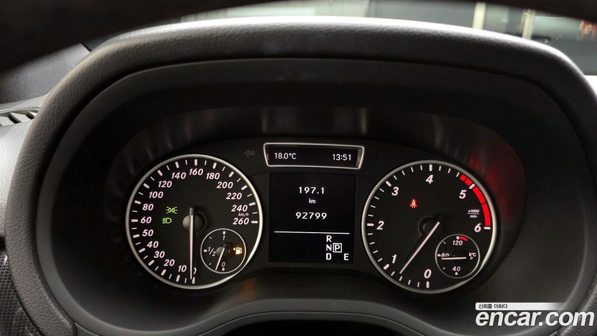 Mercedes-Benz B-Class 2015