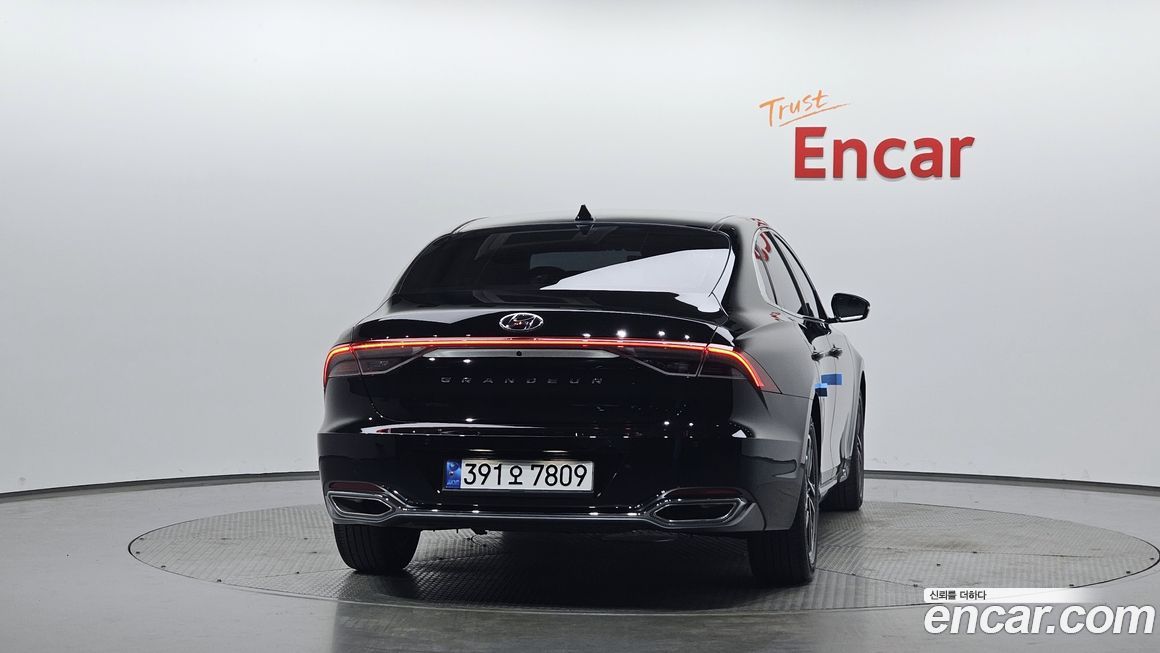 Hyundai Grandeur 2021