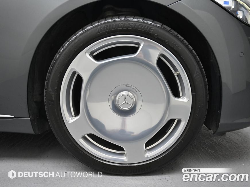 Mercedes-Benz S-Class 2022