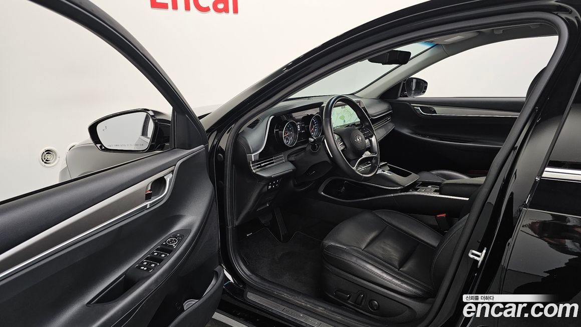 Hyundai Grandeur 2021