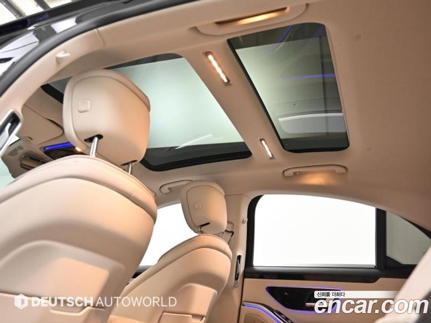 Mercedes-Benz S-Class 2025