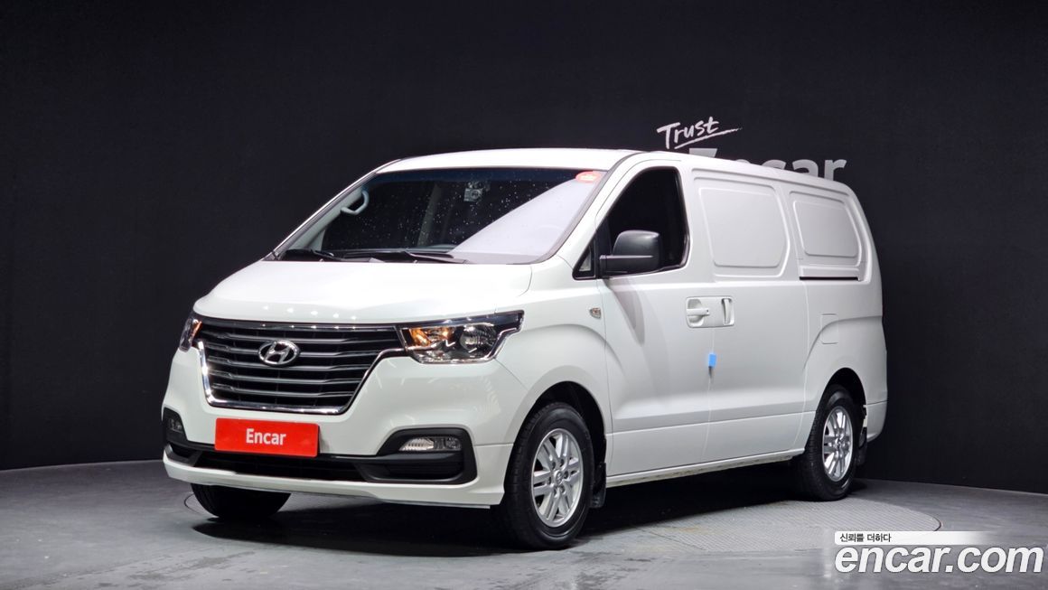 Hyundai Starex 2021