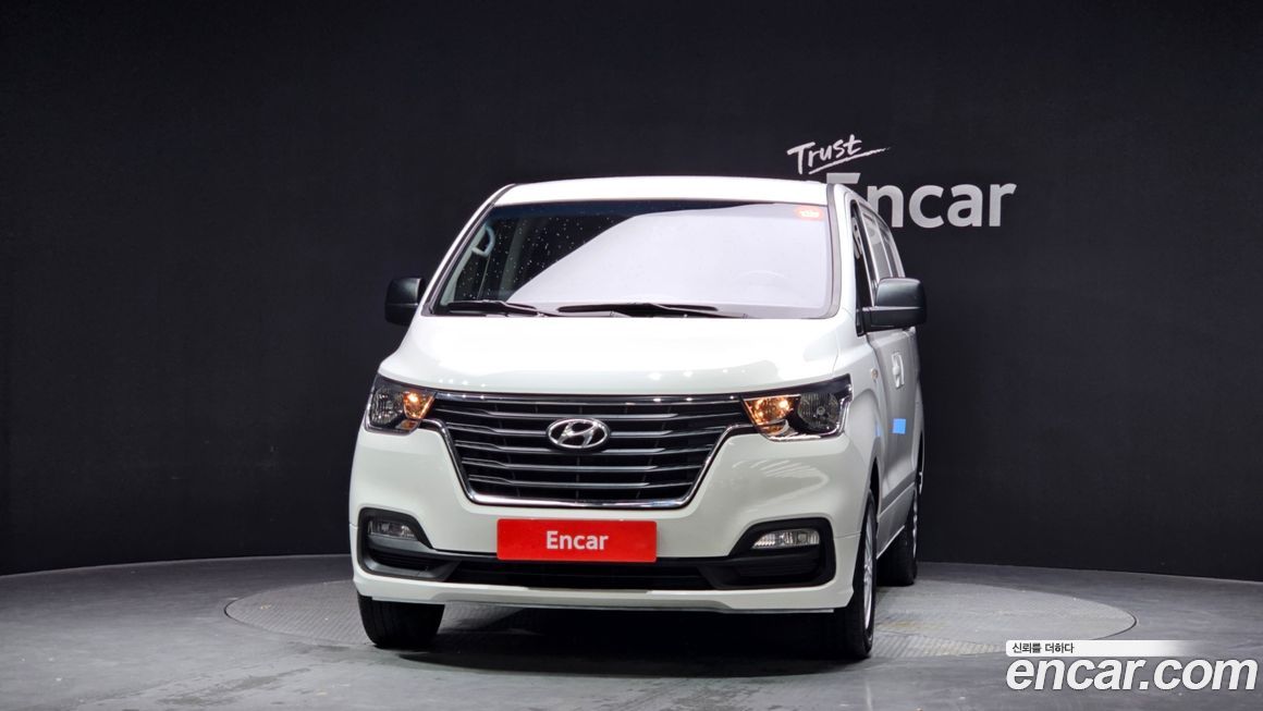 Hyundai Starex 2021