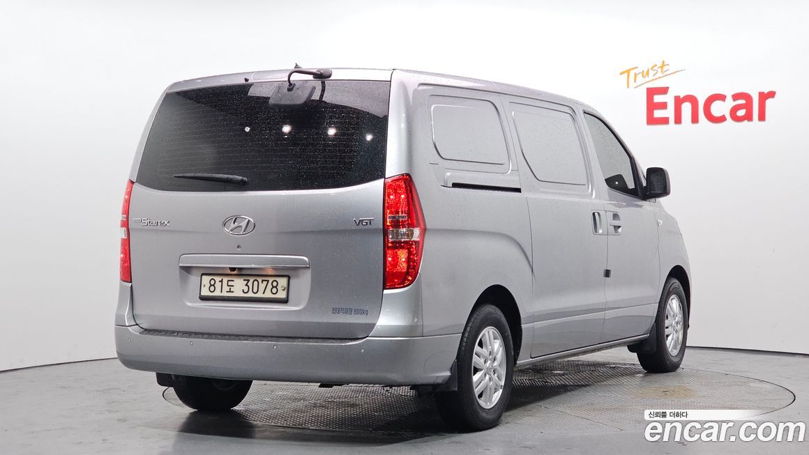 Hyundai Starex 2021