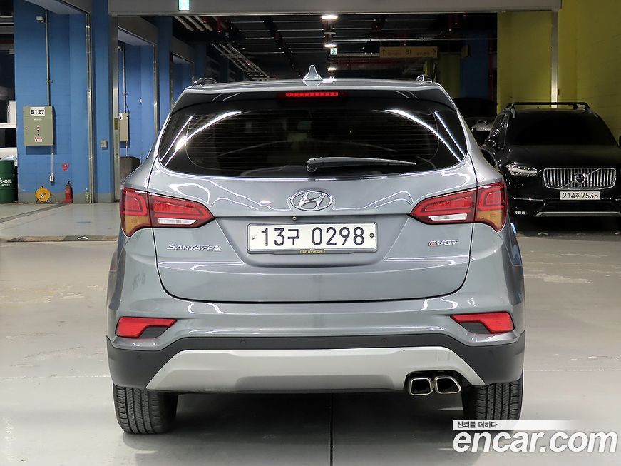 Hyundai Santafe 2016