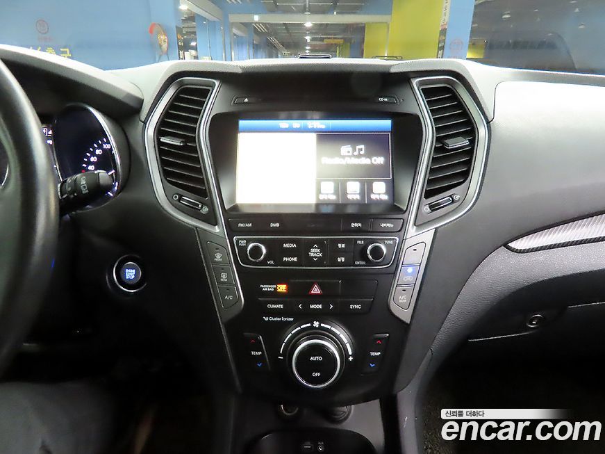 Hyundai Santafe 2016