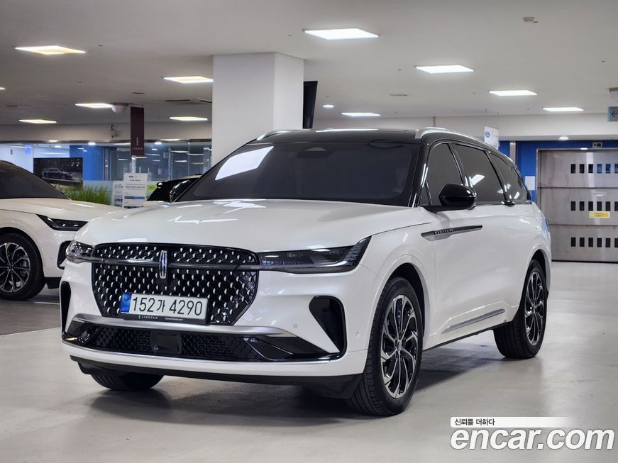 Lincoln Nautilus 2024