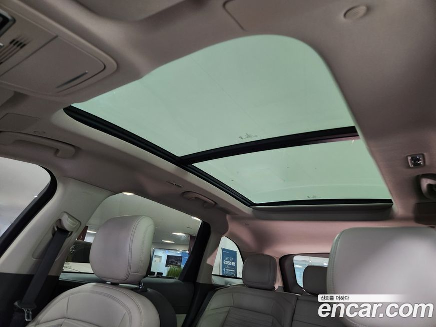 Lincoln Nautilus 2024