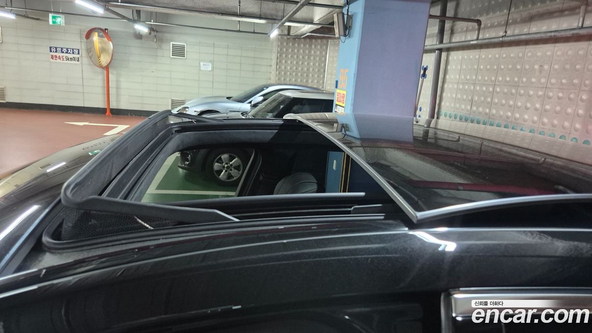 Mercedes-Benz S-Class 2020