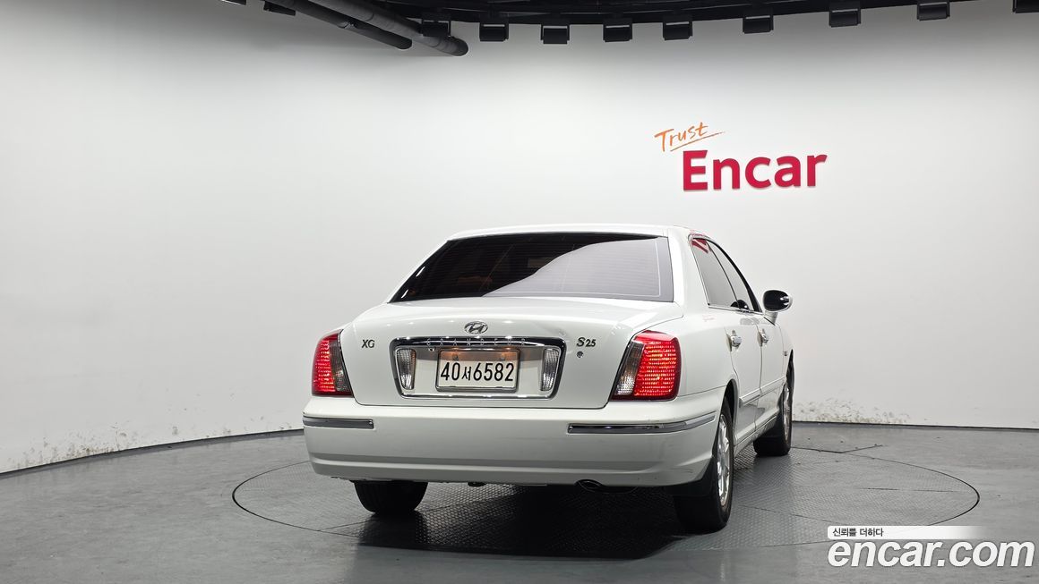 Hyundai Grandeur 2005