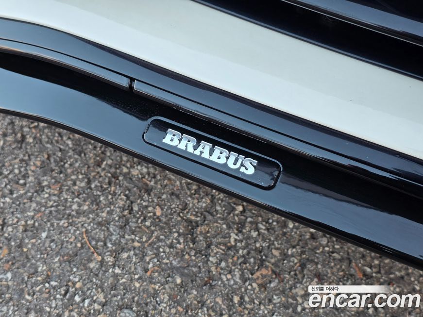 Mercedes-Benz S-Class 2021