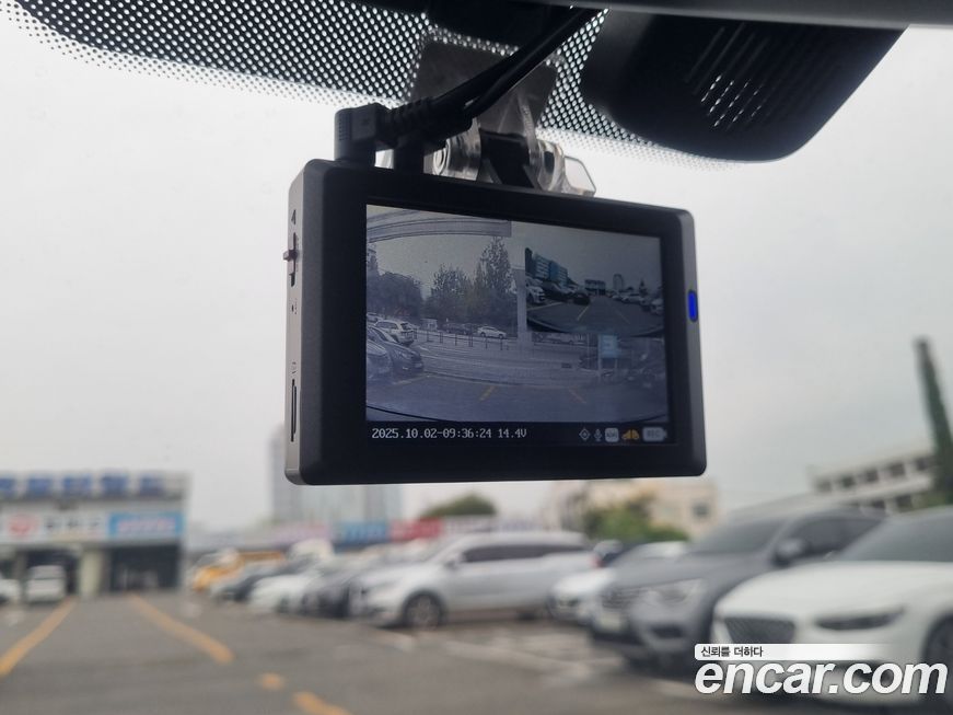 Hyundai Genesis 2013