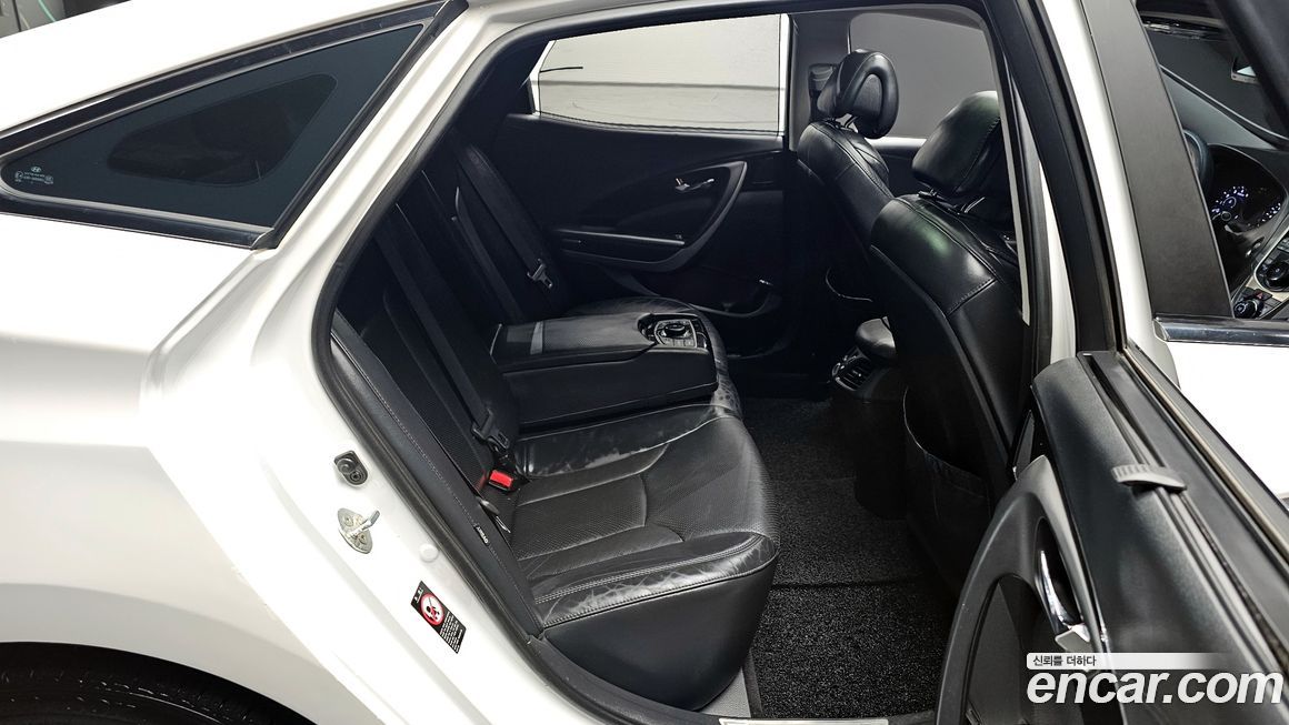 Hyundai Grandeur 2013