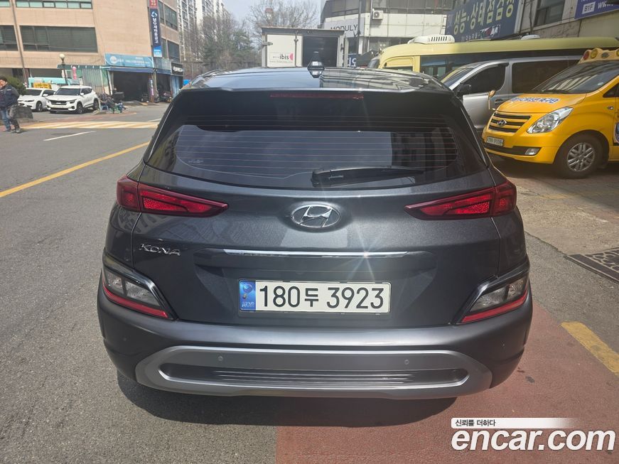Hyundai Kona 2021