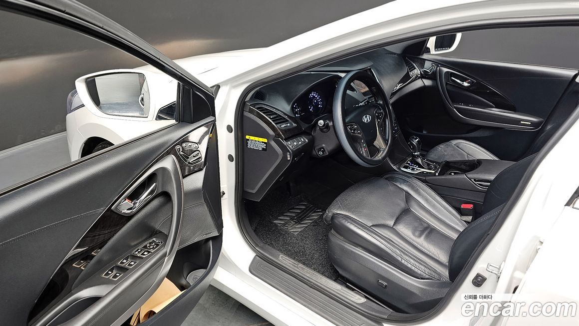 Hyundai Grandeur 2013