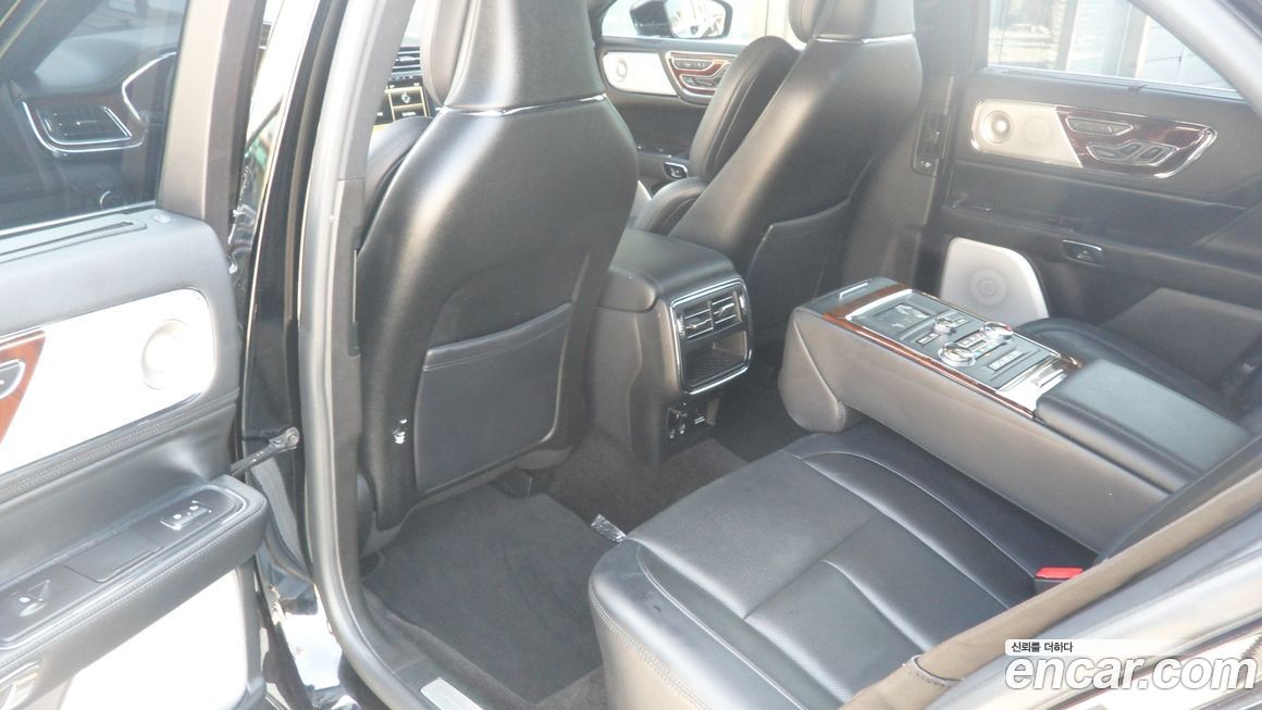 Lincoln Continental 2018