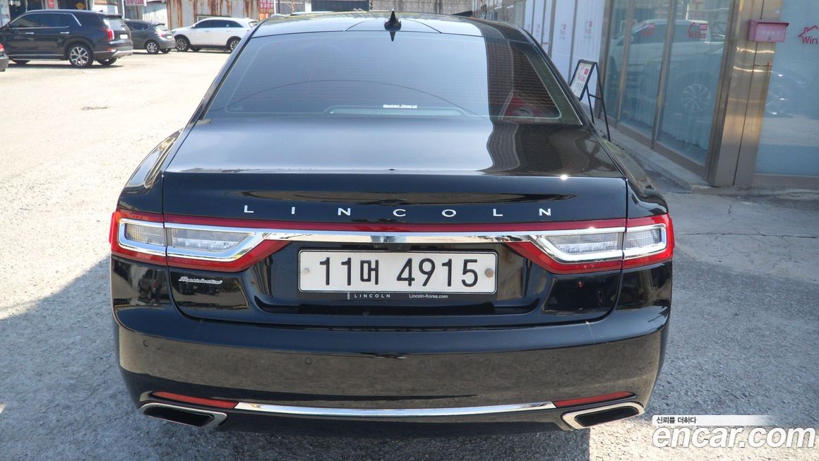 Lincoln Continental 2018