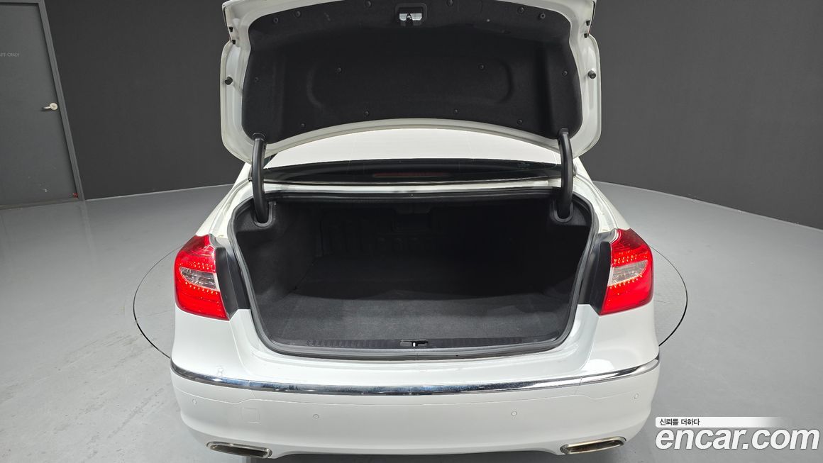 Hyundai Genesis 2014