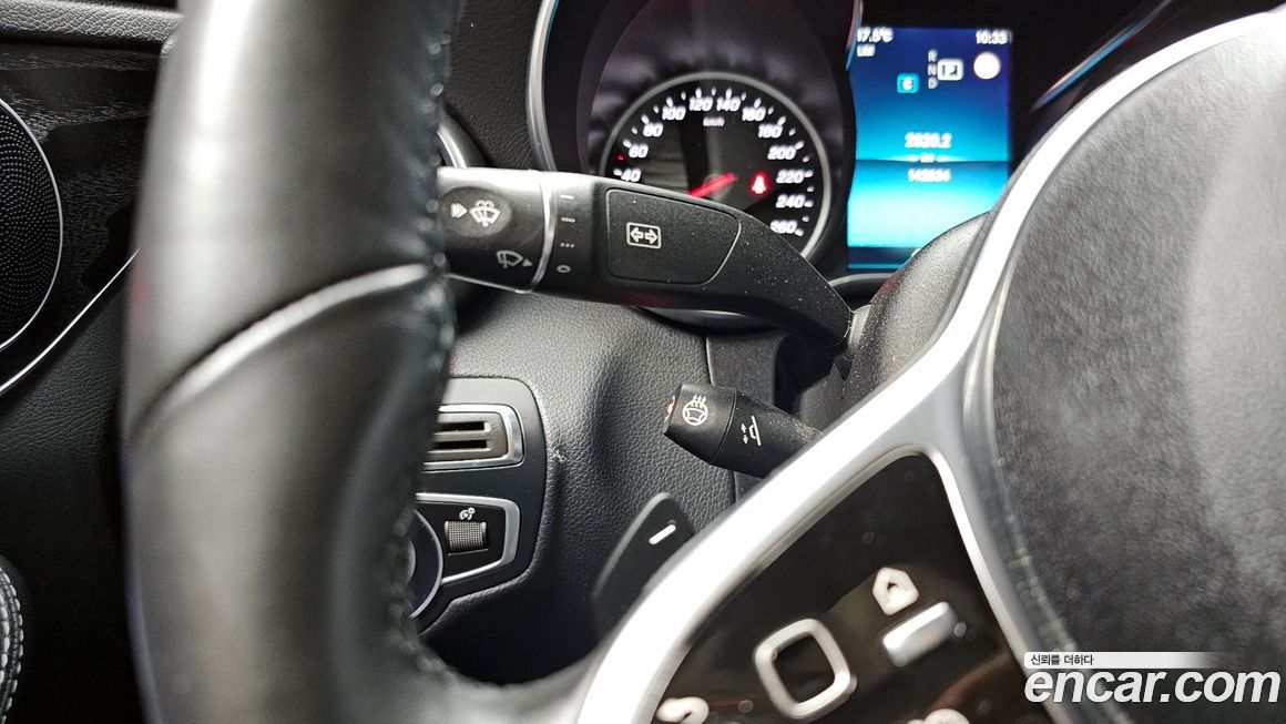 Mercedes-Benz C-Class 2019