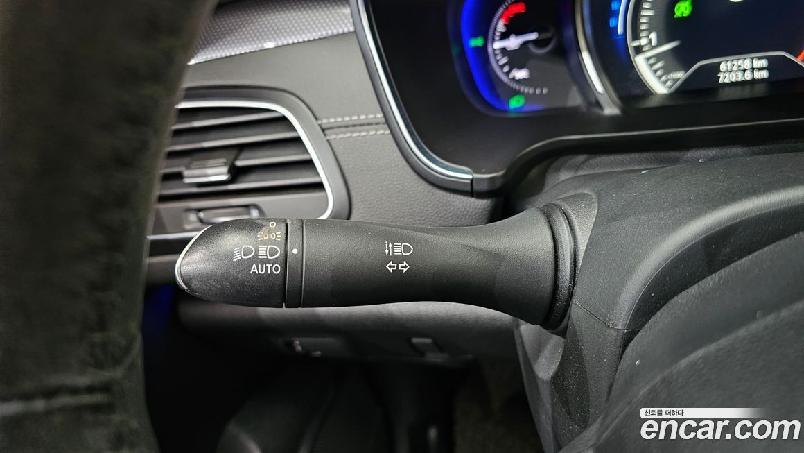 Renault-KoreaSamsung SM6 2016