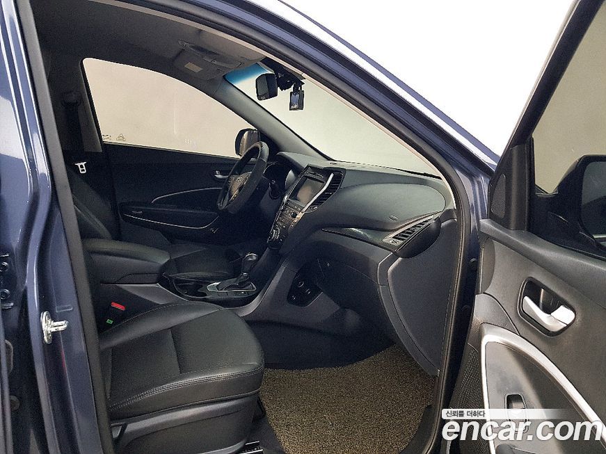 Hyundai Santafe 2017