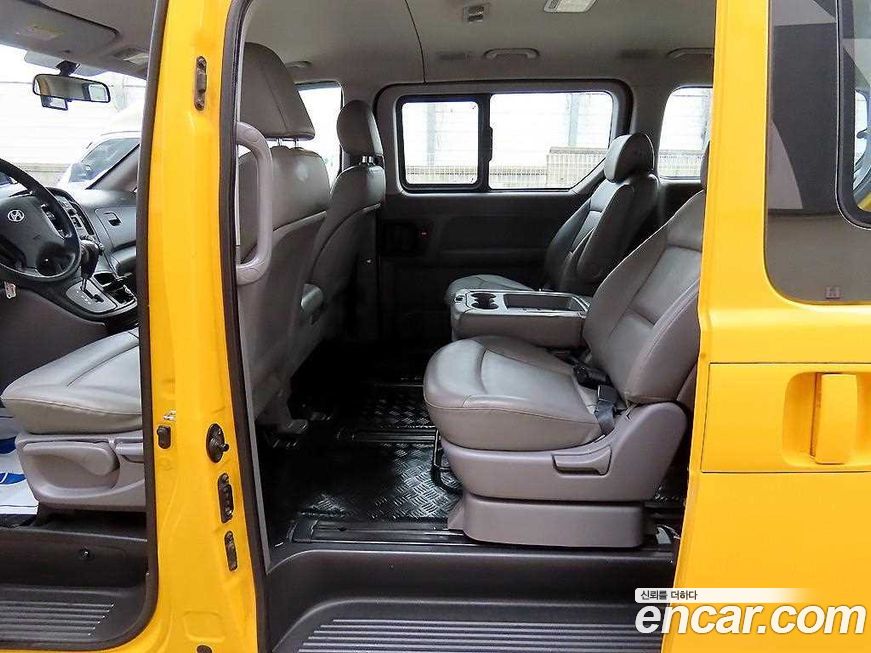 Hyundai Starex 2016
