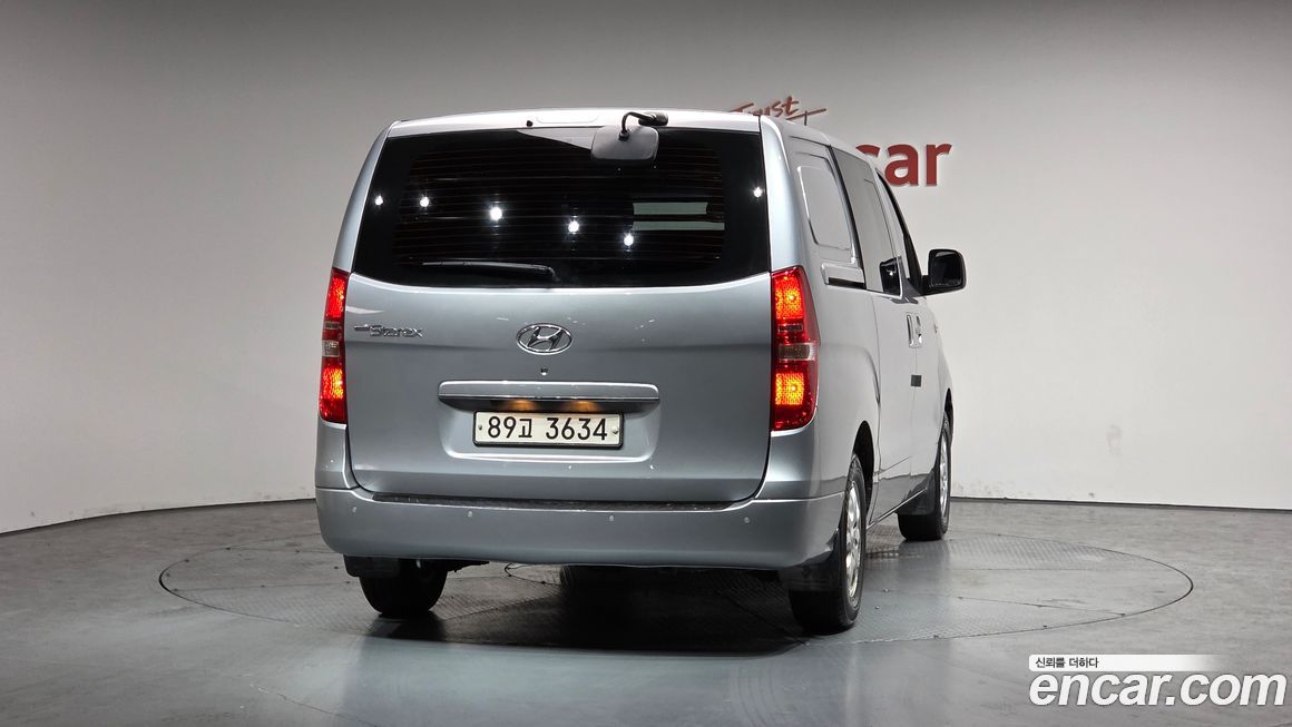 Hyundai Starex 2016