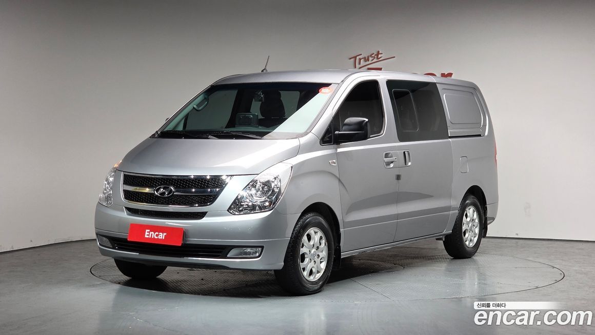 Hyundai Starex 2016