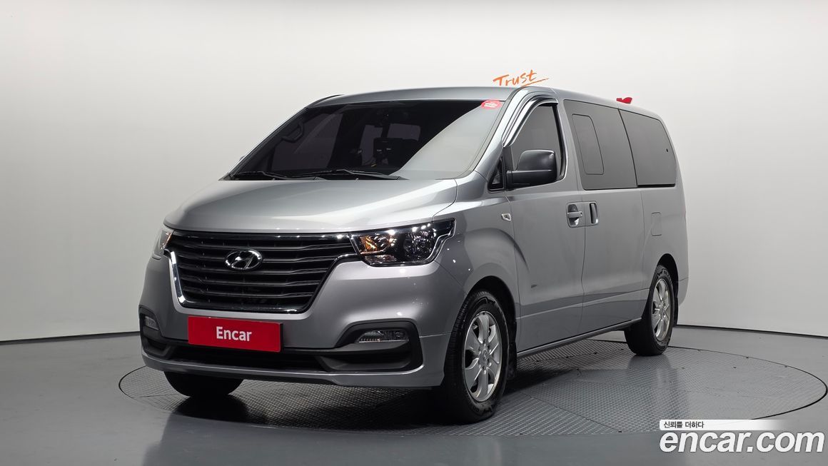 Hyundai Starex 2019