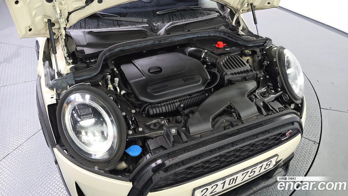 Mini Cooper Convertible 2022