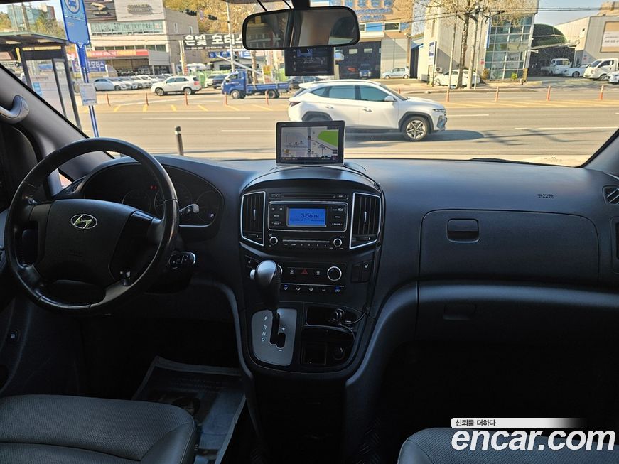 Hyundai Starex 2018