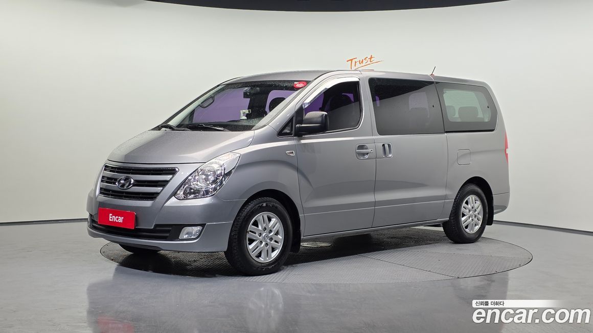 Hyundai Starex 2016
