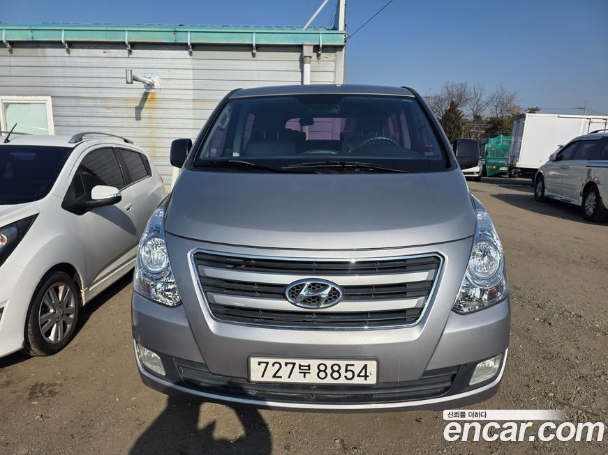 Hyundai Starex 2016