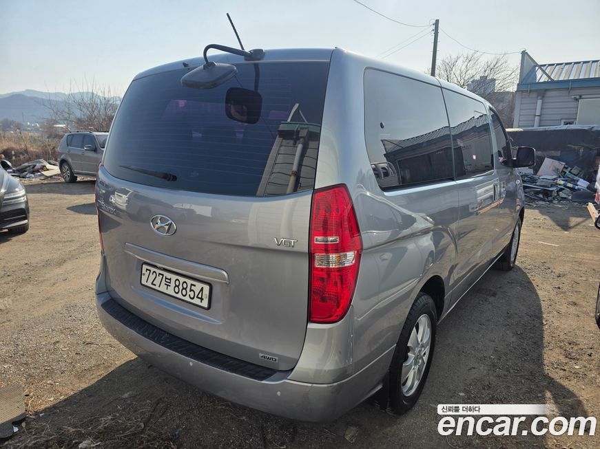 Hyundai Starex 2016