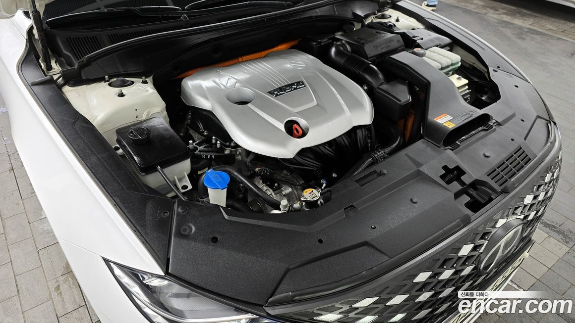 Hyundai Grandeur 2020