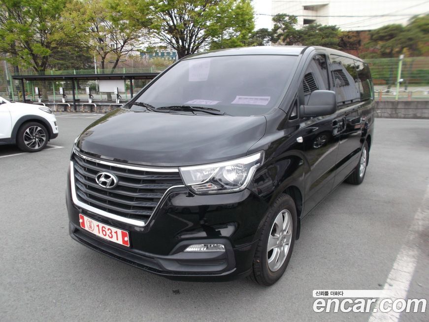 Hyundai Starex 2019