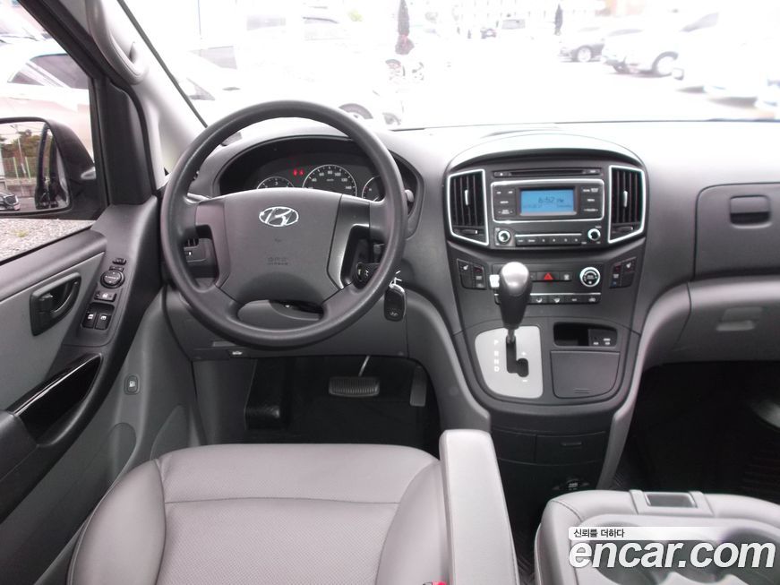 Hyundai Starex 2019