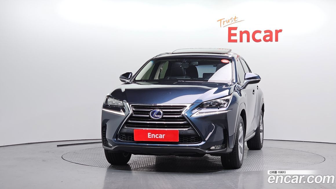 Lexus NX 2015