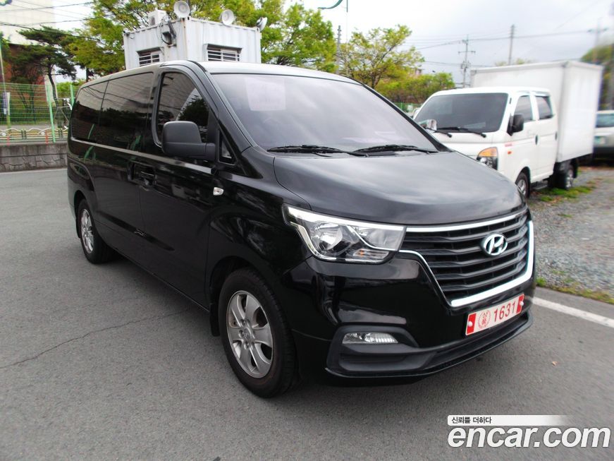 Hyundai Starex 2019