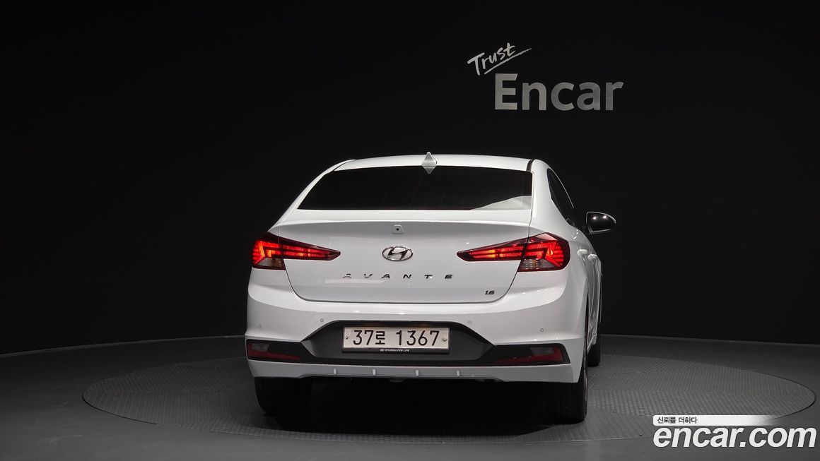 Hyundai AVANTE 2019