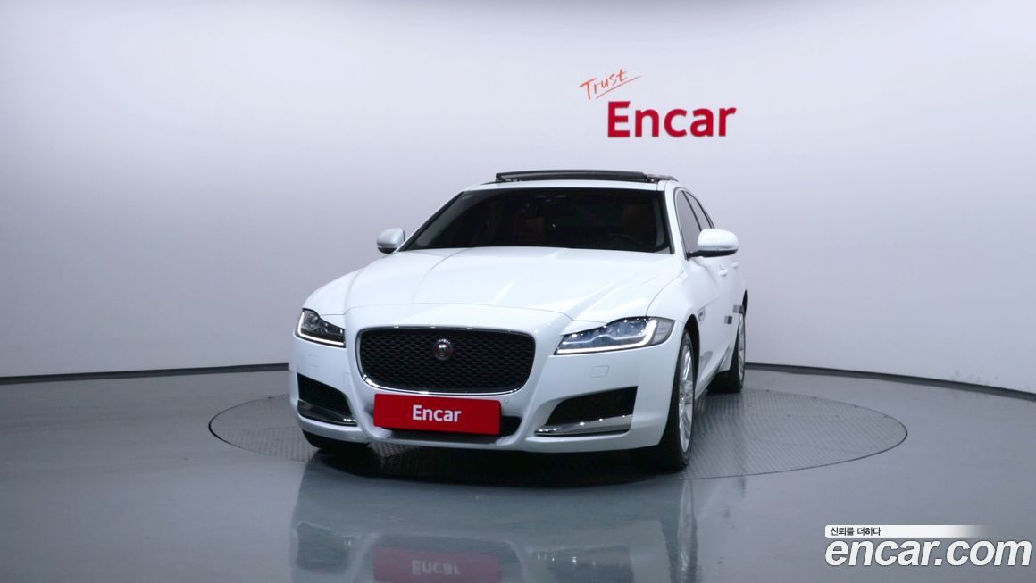 Jaguar XF 2018