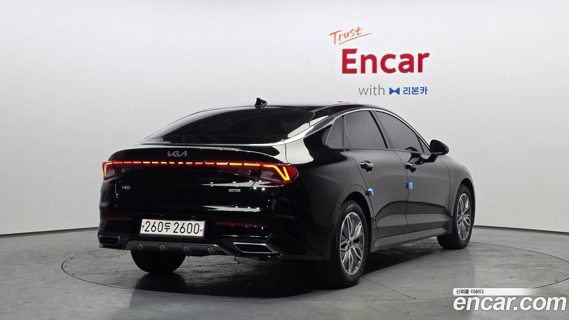 Kia K5 2023