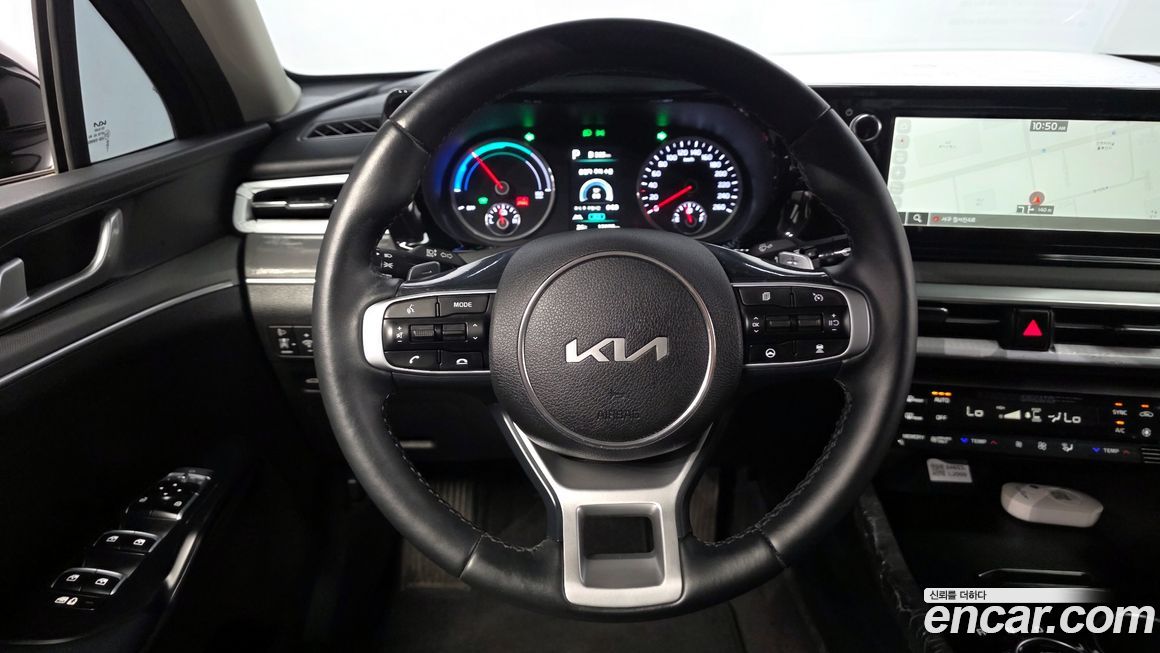 Kia K5 2023