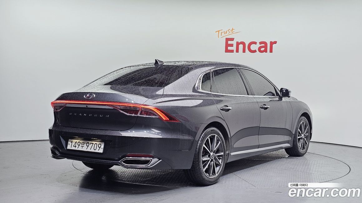 Hyundai Grandeur 2022