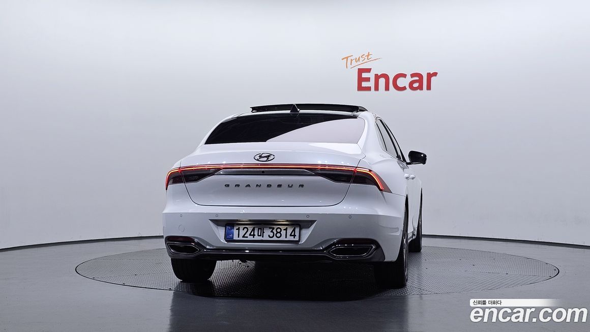 Hyundai Grandeur 2022