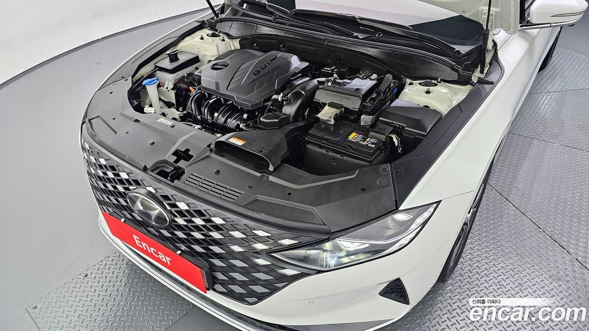 Hyundai Grandeur 2022