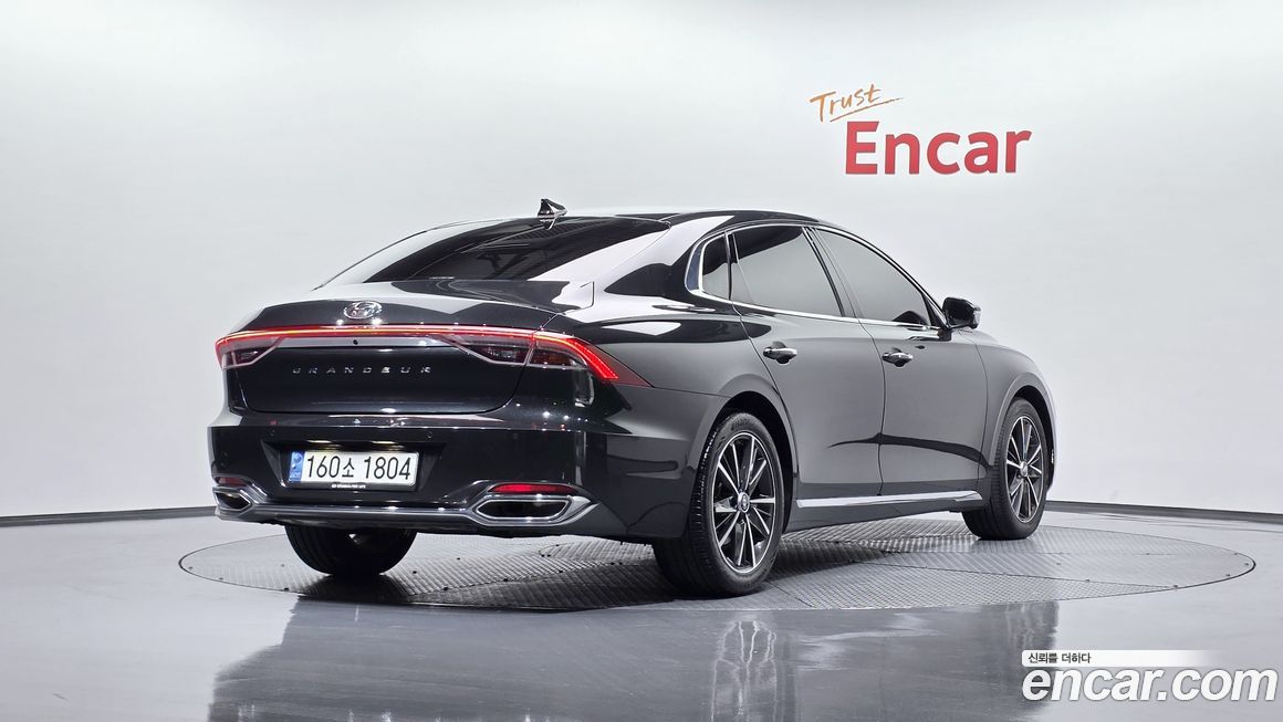 Hyundai Grandeur 2022