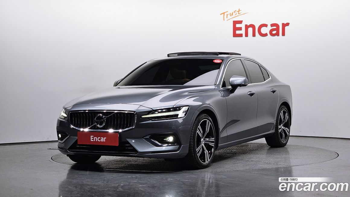 Volvo S60 2021